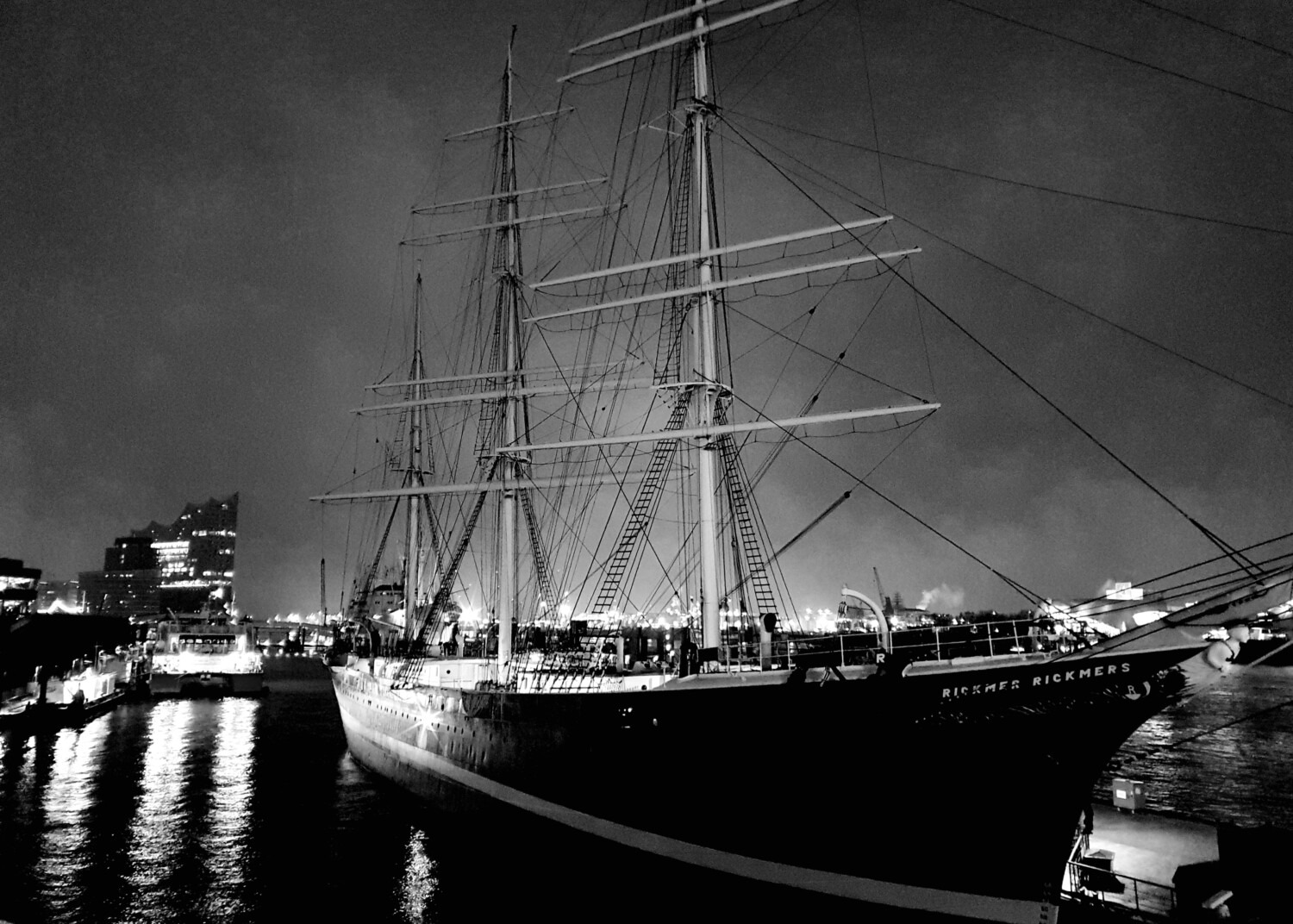 Rickmer Rickmers & Elbphilharmonie